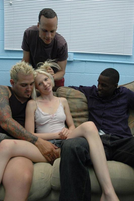 16P Sweet petite blonde Jayda Diamonde anal interracial fucking