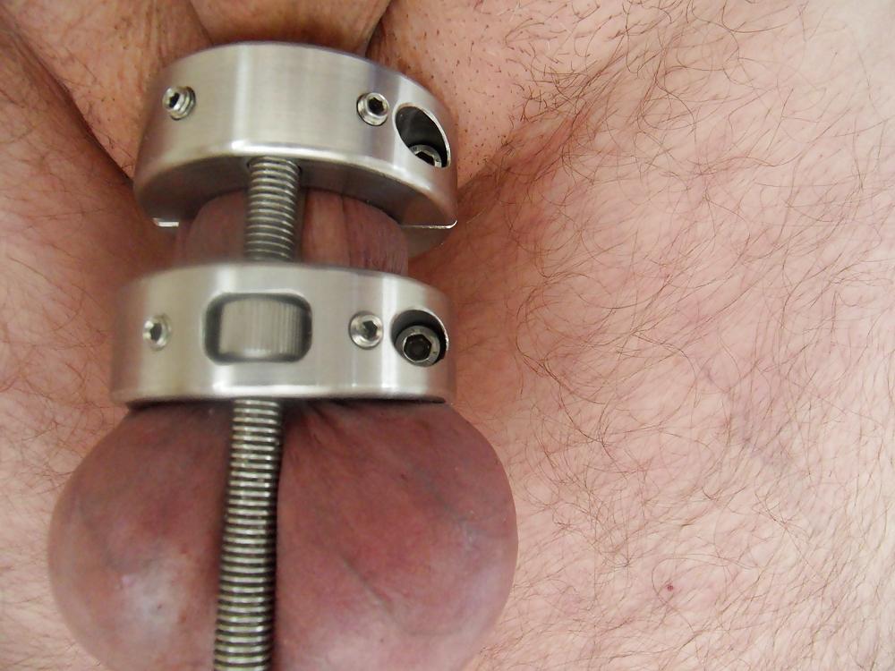 5P Balls Stretched 4 to 5 inches