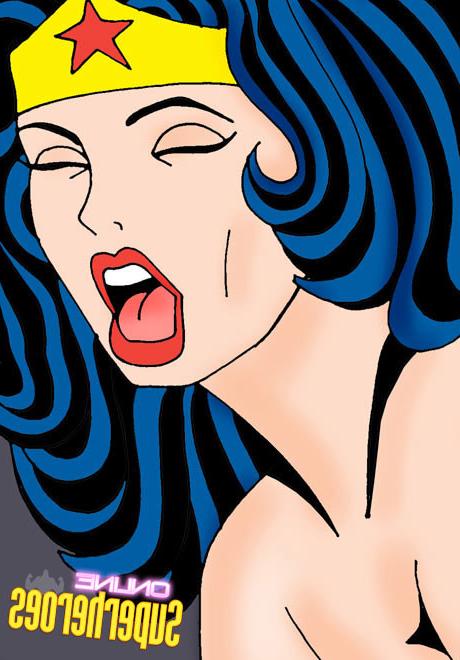 12P Superwoman sucking dick