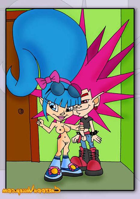 12P Ruby Trollman gets exploited and gets her ass filled