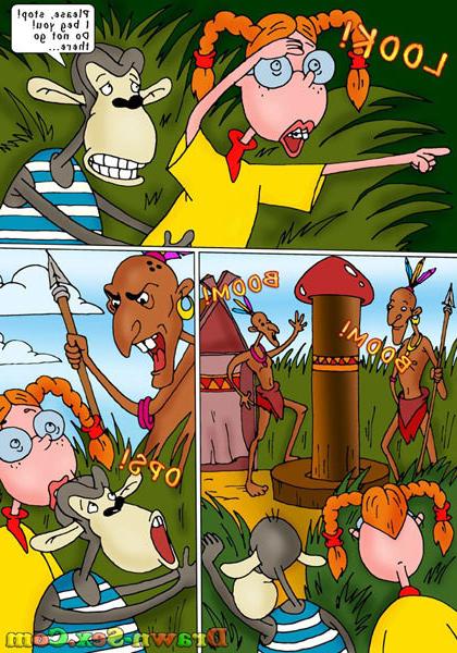 12P Debbie Thornberry with massive melons squirts juices