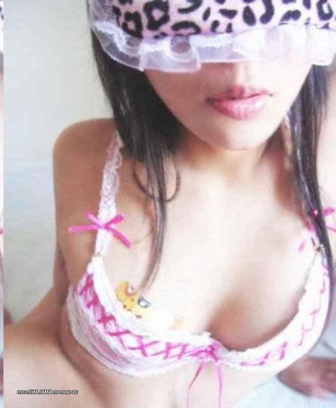 15P Collection of a shy Asian chick teasing her boyfriend
