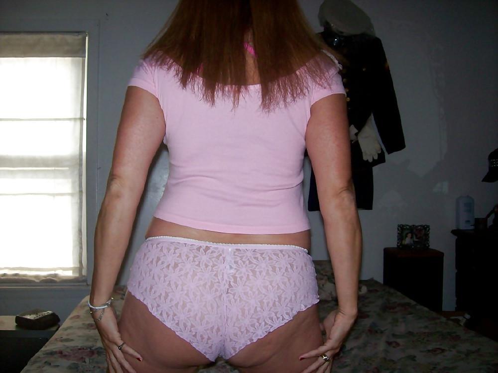 18P GILF fun