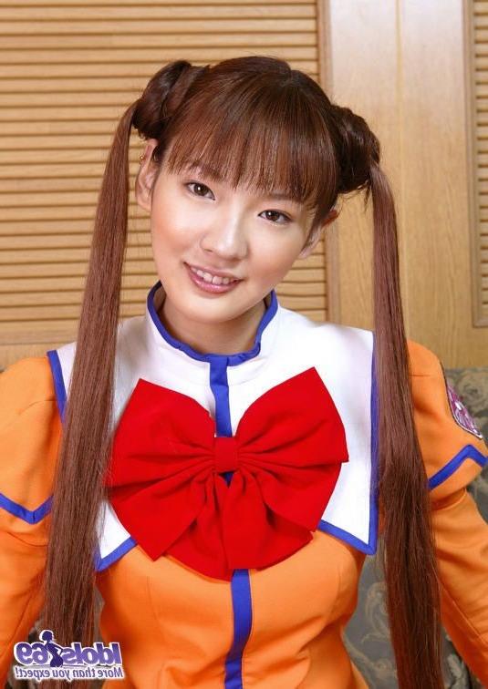 15P Innocent looking Japanese tramp teases cocks