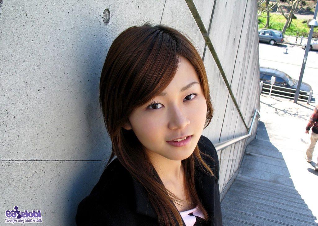 16P Maiko looks so innocent but she teases cocks