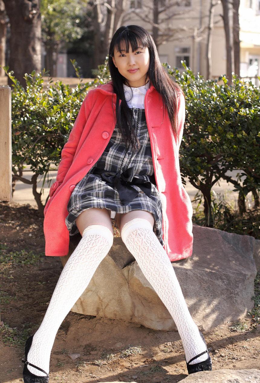 16P Slutty Asian student poses in her knee socks