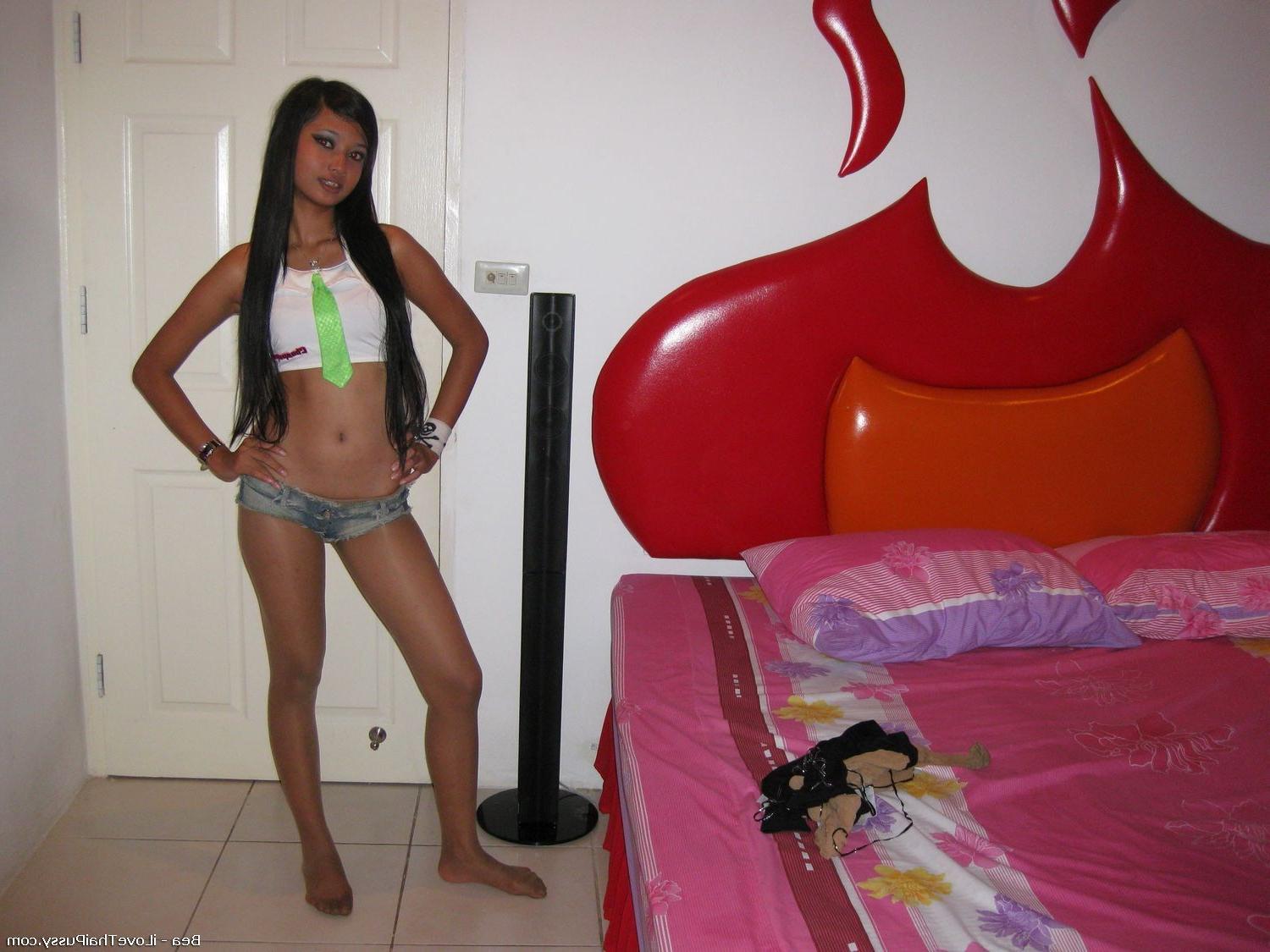 15P Hot Thai Coyote Dancer Fucked By Swedish Sex Tourist