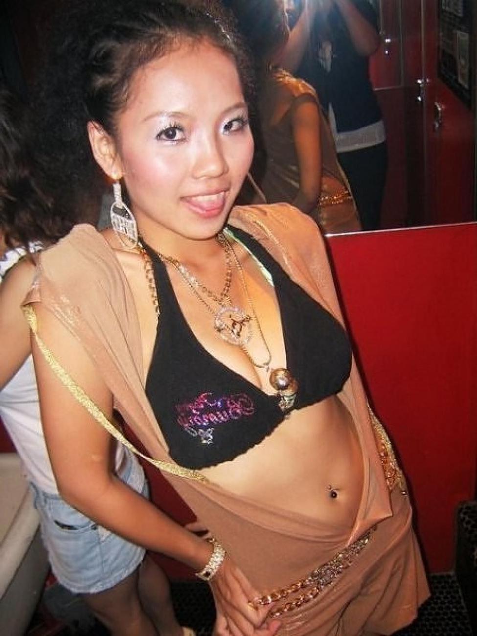 16P Asian cutie slides off her lacey panties for a doggie banging