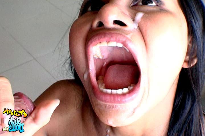 16P Asian milks his balls with her mouth and her pussy