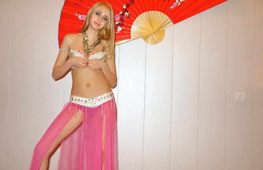 11P Innocent teen posing
