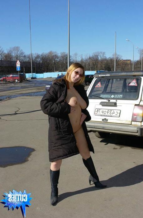 16P Delicious teenage exhibitionist shocks the city