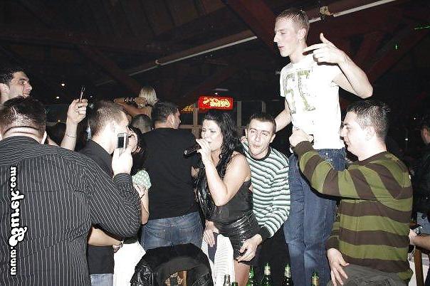 25P Balkan girls5