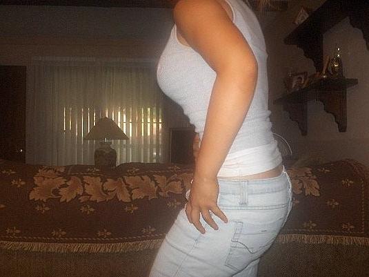 12P babe masturbates with beer bottle