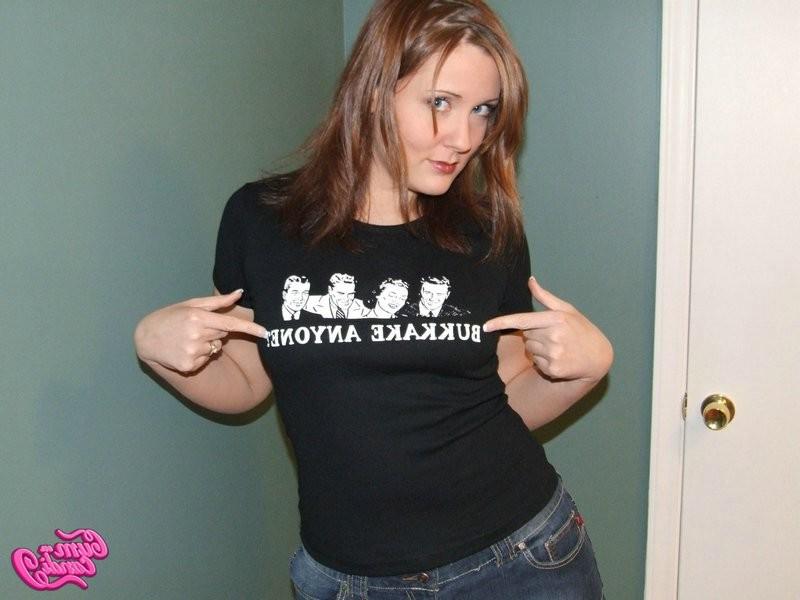 15P Candi gets a big load of cum in her face