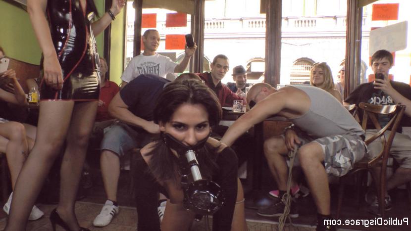 15P 19 year old pussy is put on display at a public market and then pounded senseles