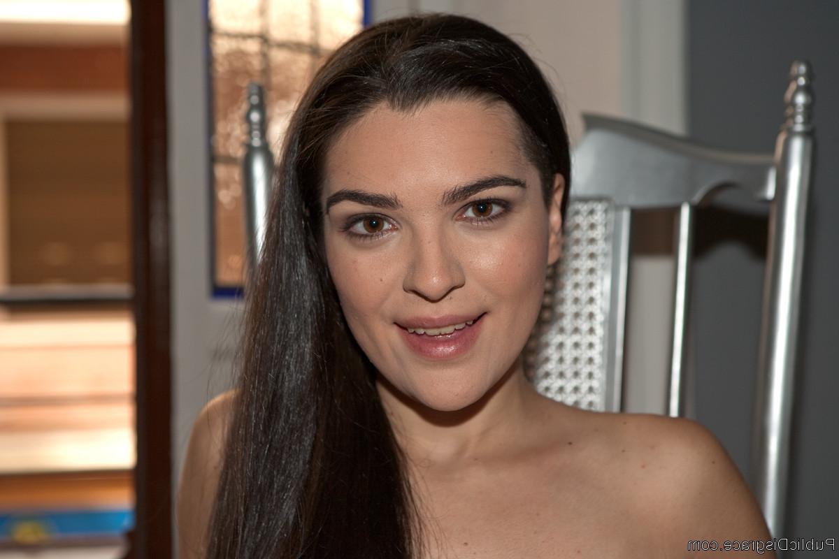 20P No shirt no shoes no service, sexy spanish slut Chiara Diletto is denied entranc
