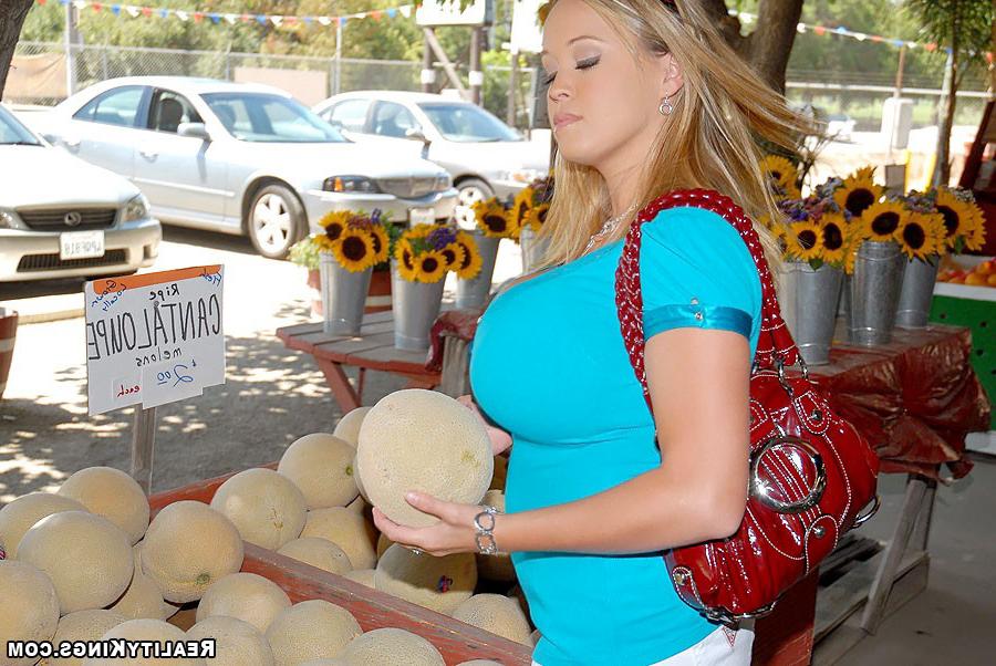 16P Really big natural boobies