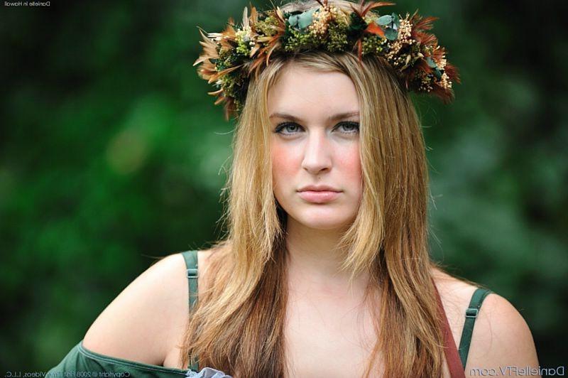 15P Busty renaissance girl prancing in the woods