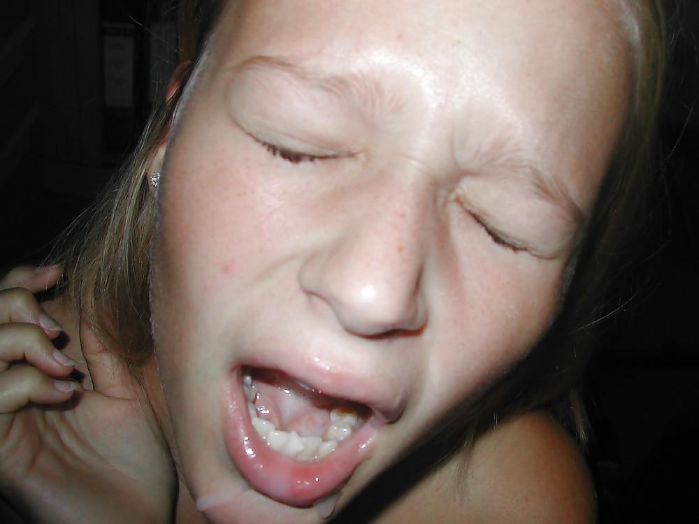 25P Blowjobs and Facials 17