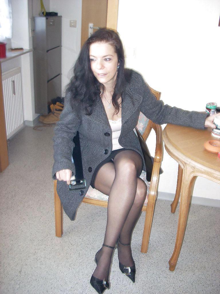 25P MILF JACKIE FROM UK I