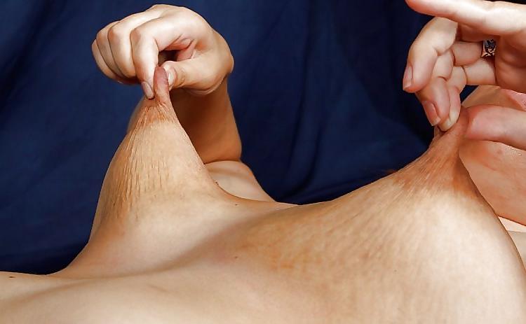 25P Pinched and stretched nipples!