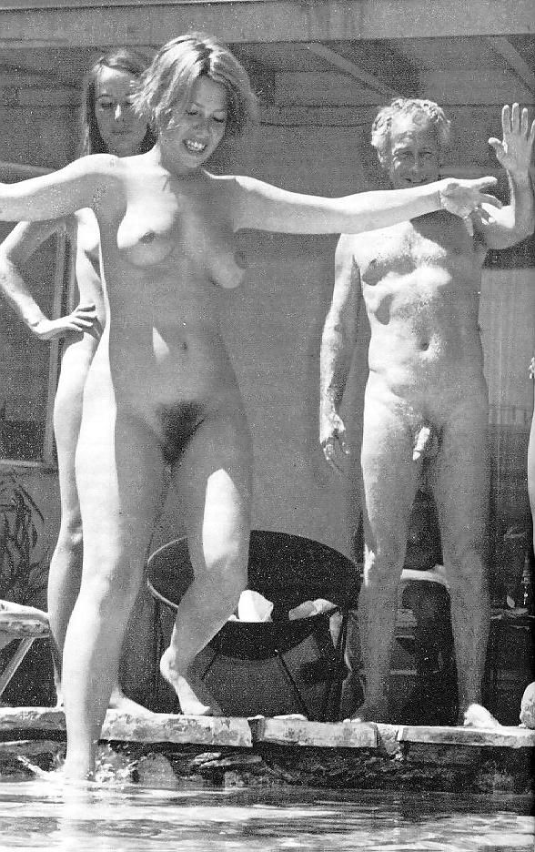 25P Vintage Nudism 1985 - 86