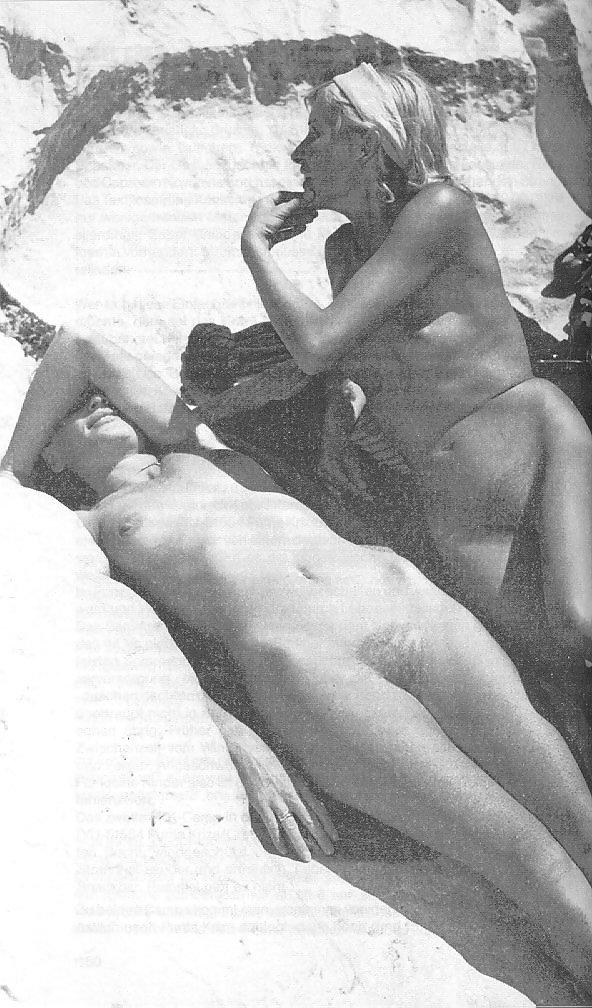 25P Vintage Nudism 1985 - 86