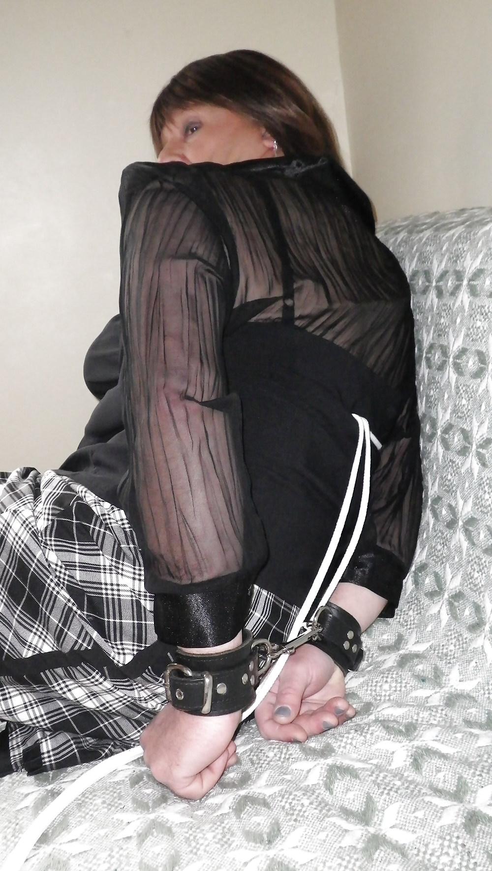 9P Amandacarms bound and gagged