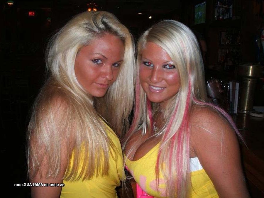 12P College girls with huge melons partying