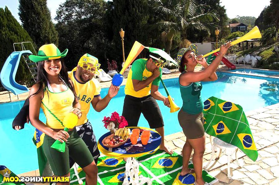 14P Big brazilian bikini babe gets fucked hard poolside in these world cup soccer fu