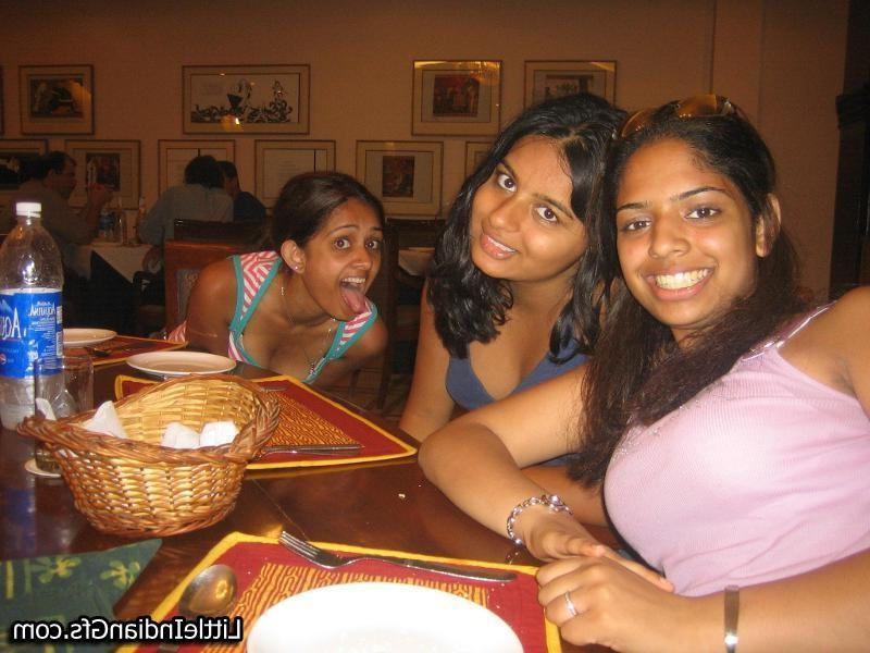 15P Hot indian girlfriend pics
