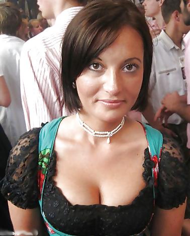25P Dirndl