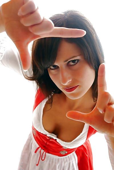 25P Dirndl