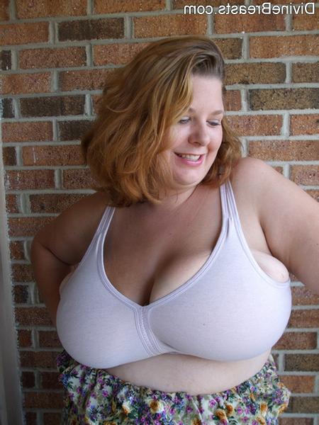 15P Cassandra Plumper Heavy Huge Boobs