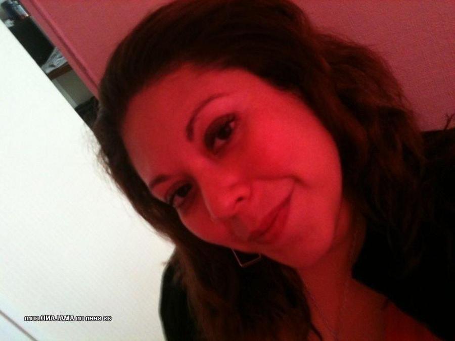 10P Horny Latina BBW with big floppy tits self-shooting
