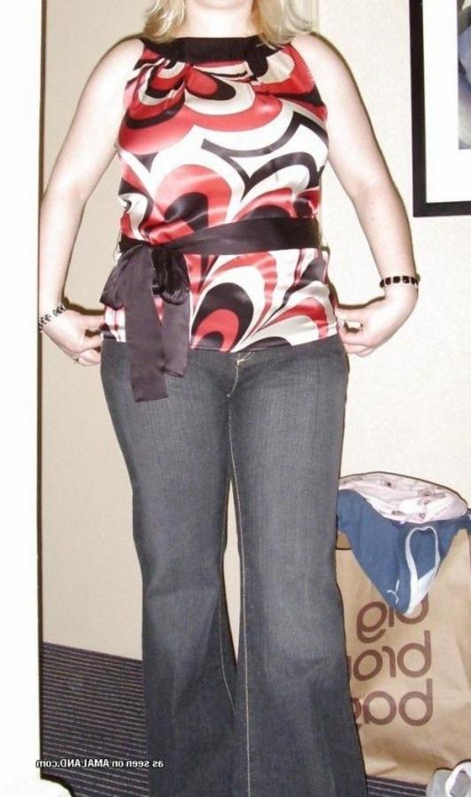 10P Horny naughty plumper posing for her boyfriend