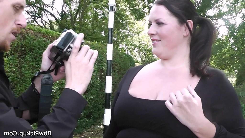12P Young sexy fattie tricked into hot cock riding by a clever horny photographer