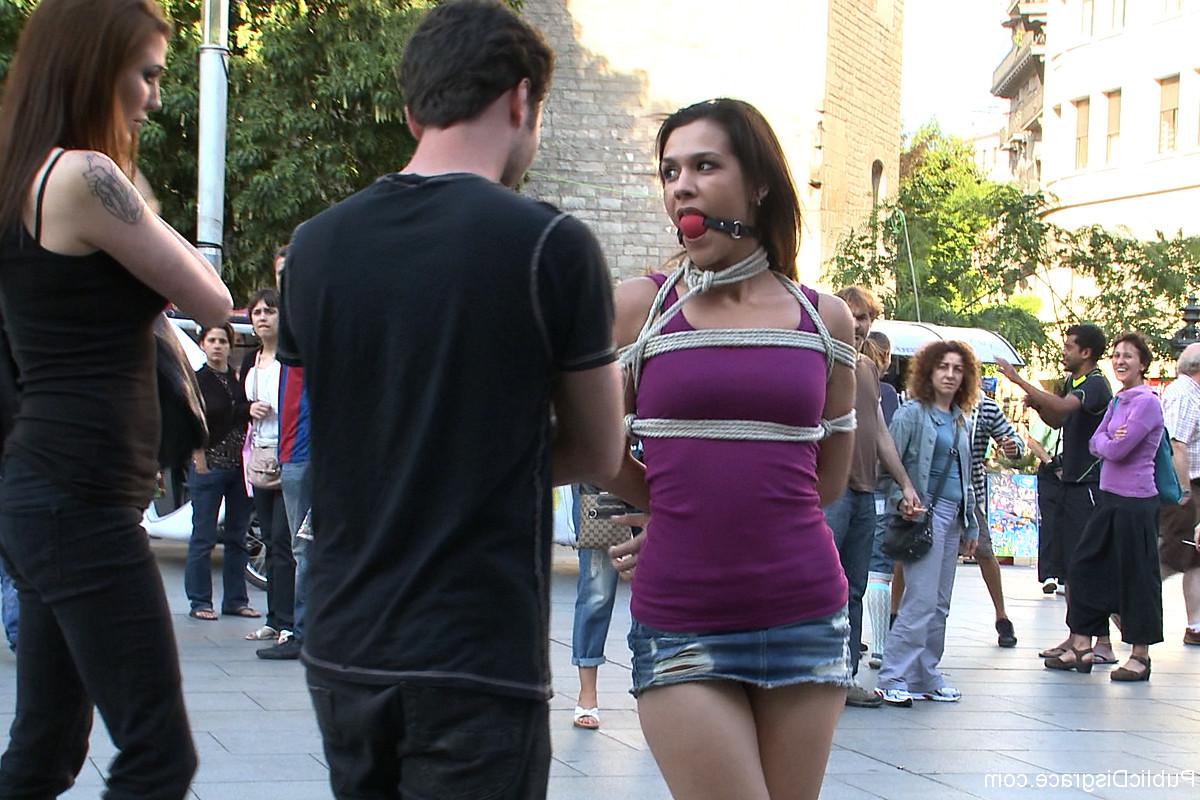 20P Samia Duarte is a local Spanish resident that allows herself to be tied up and s
