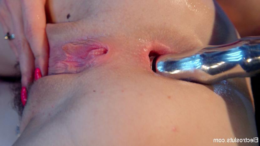 15P 18 year bound submits to latex domme with finger fucking, zapping, electro strap