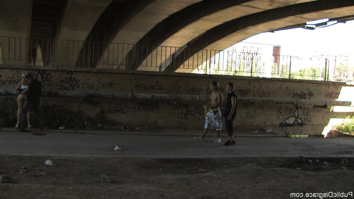20P Leyla Black gets tied up and fucked in public while strangers fondle her tits an