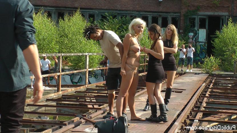 15P Layla Pryce is one fucked up slut. Unable to find someone to publicly humiliate,