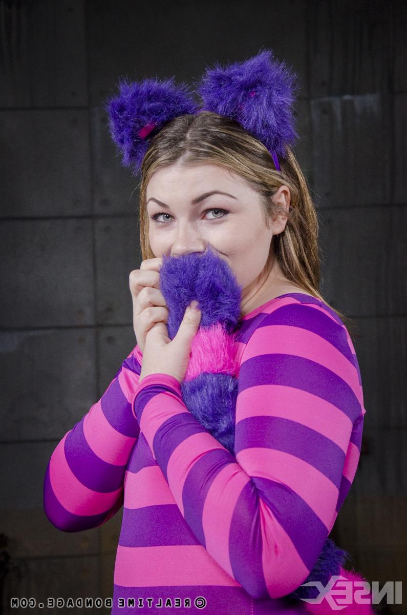 15P When we do get her clothes off we realize that we liked her with those stripes, 