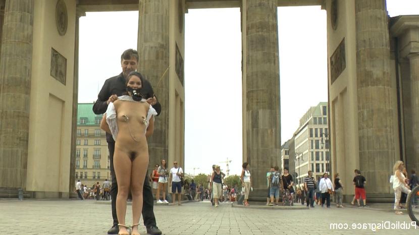 15P Juliette March will do anything for the satisfactions of being stuffed full with