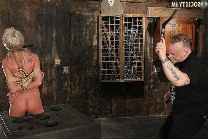 16P Kaylee Hilton teen blonde is bound her body toyed by master