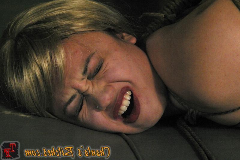 18P Dragon Lily forces bound blonde girl to hot steamy orgasm