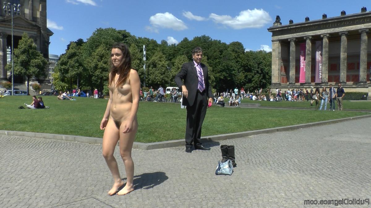 20P This whore gets fully nude at a huge crowded park, then Steve Holmes fucks her t
