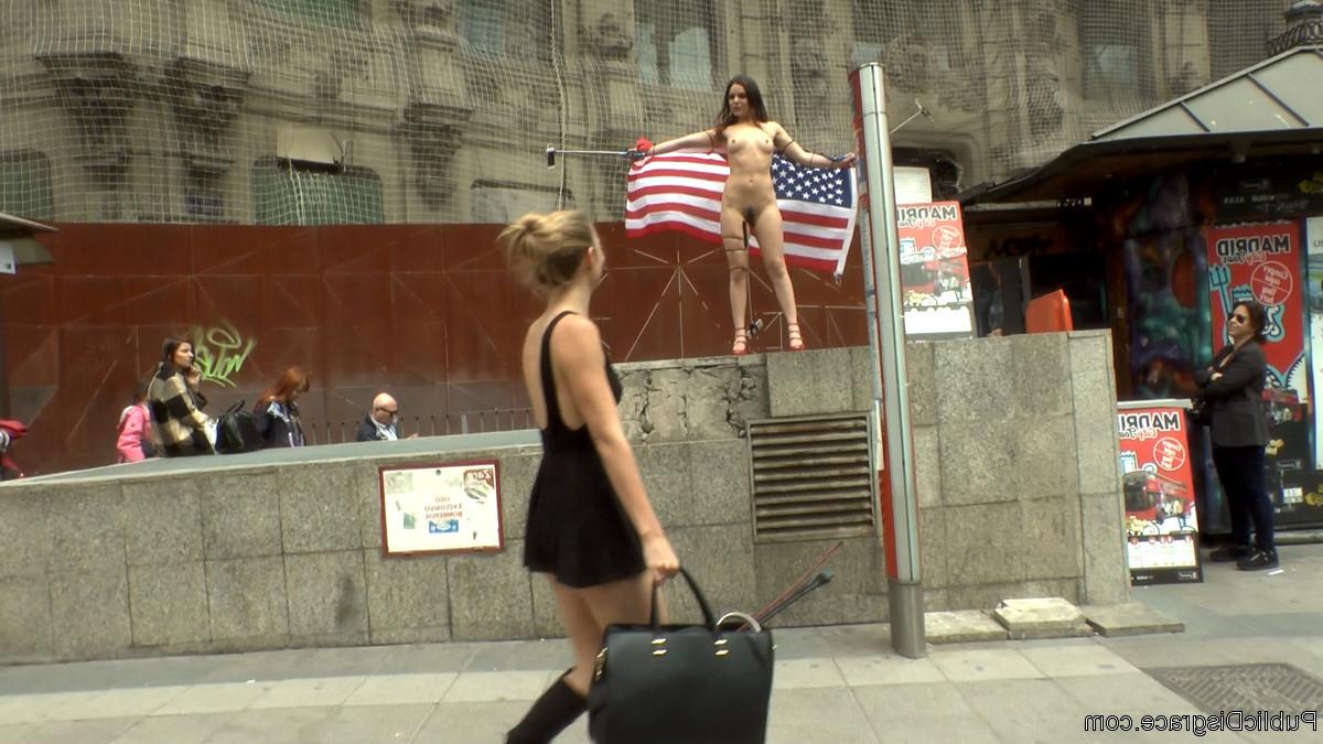 20P Juliette March is an embarrassment to the USA. This slutty loser tourist with he