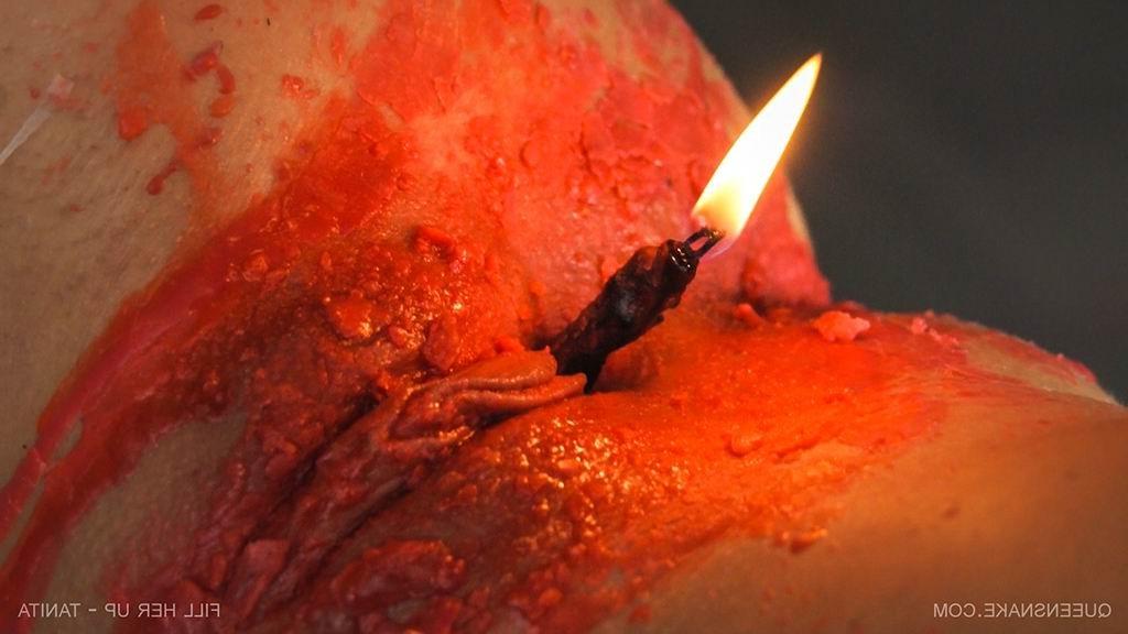 16P vagina fully filled with hot wax