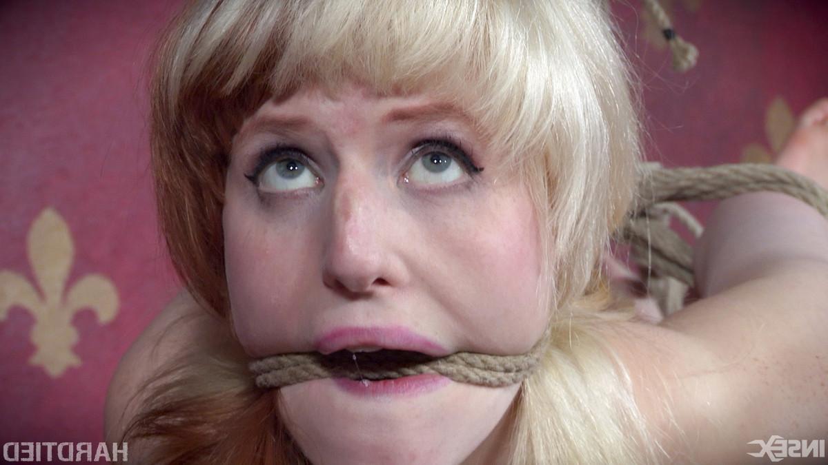 15P April Rain showed up on set with half her head blonde and the other half red. Th
