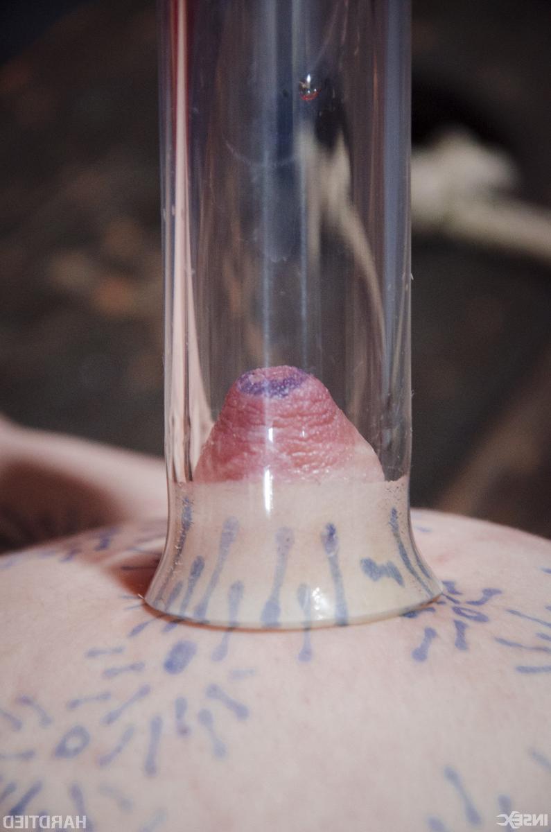 15P Tatted Up Submissive Gets Multiple Orgasms!